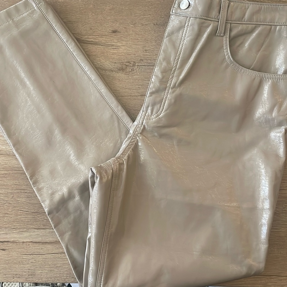 Abercrombie & Fitch Women's Curve Love Patent Leather 90s Straight Pant Taupe
